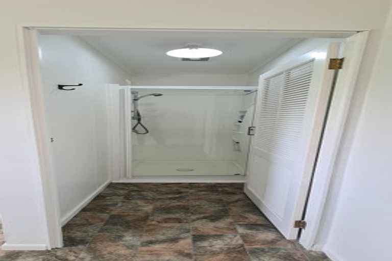 Photo of property in 31 Te Kupe Road, Paraparaumu Beach, Paraparaumu, 5032