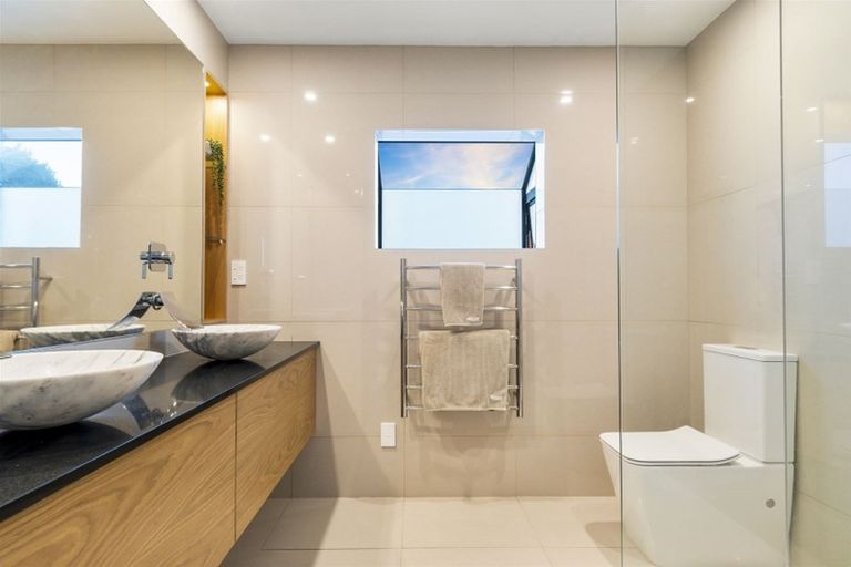 Photo of property in 310b Oceanbeach Road, Mount Maunganui, 3116