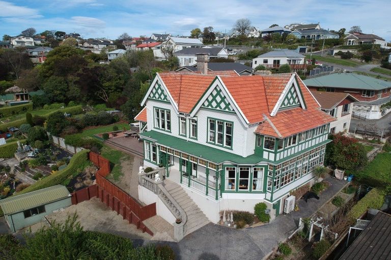 Photo of property in 2 Ure Street, South Hill, Oamaru, 9400