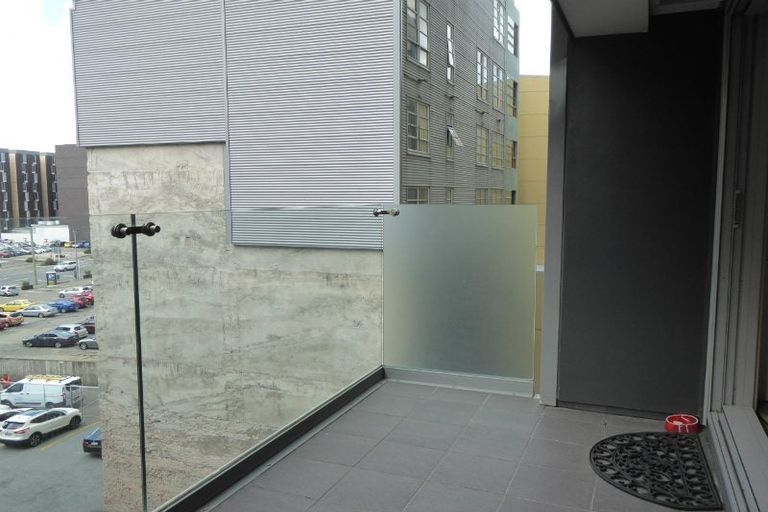 Photo of property in Bellagio Apartments, 4d/39 Taranaki Street, Te Aro, Wellington, 6011
