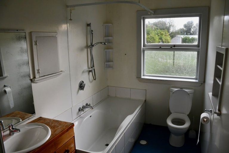 Photo of property in 5-7 Wharf Road, Karamea, 7893