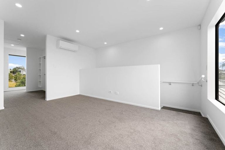 Photo of property in 79 Settlers Avenue, Hobsonville, Auckland, 0618