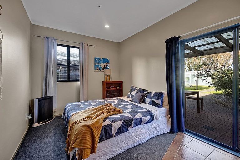 Photo of property in 70 Victoria Street, Hawera, 4610