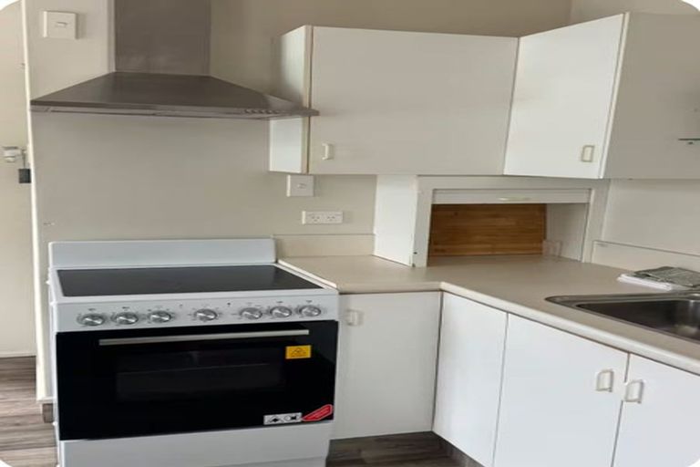 Photo of property in 16 Bush Road, Mosgiel, 9024