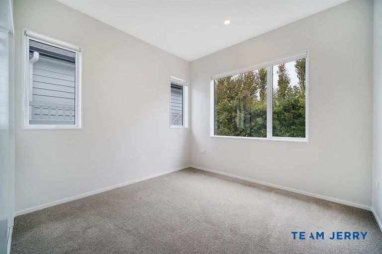 Photo of property in 40 Holcroft Street, Papakura, 2110