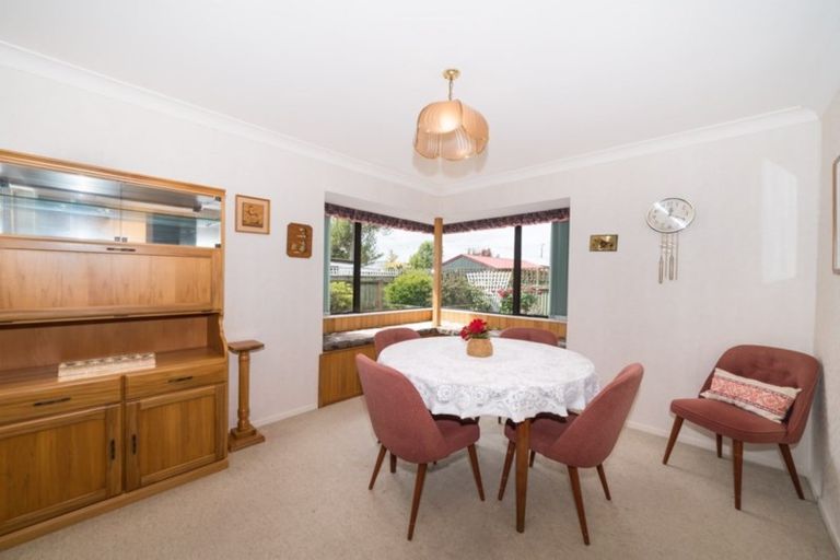 Photo of property in 104 Featherston Street, Takaro, Palmerston North, 4412