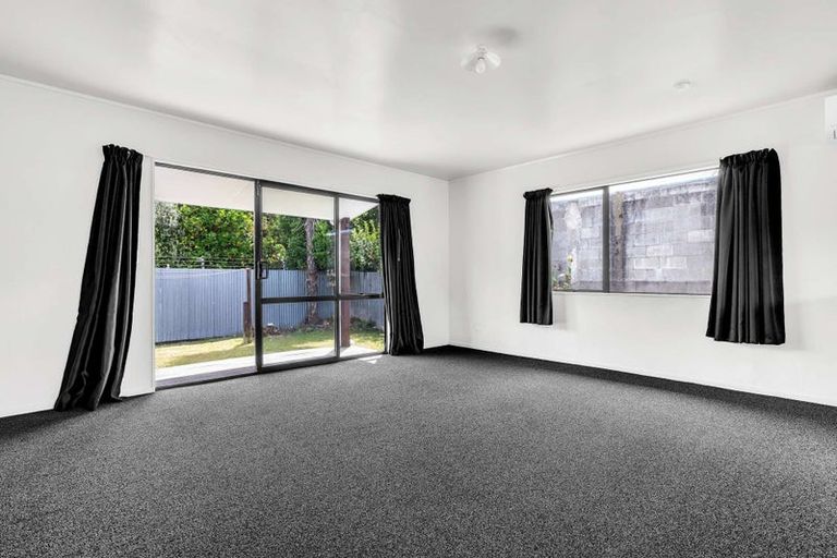 Photo of property in 2/14 John Laughton Place, Whakatane, 3120