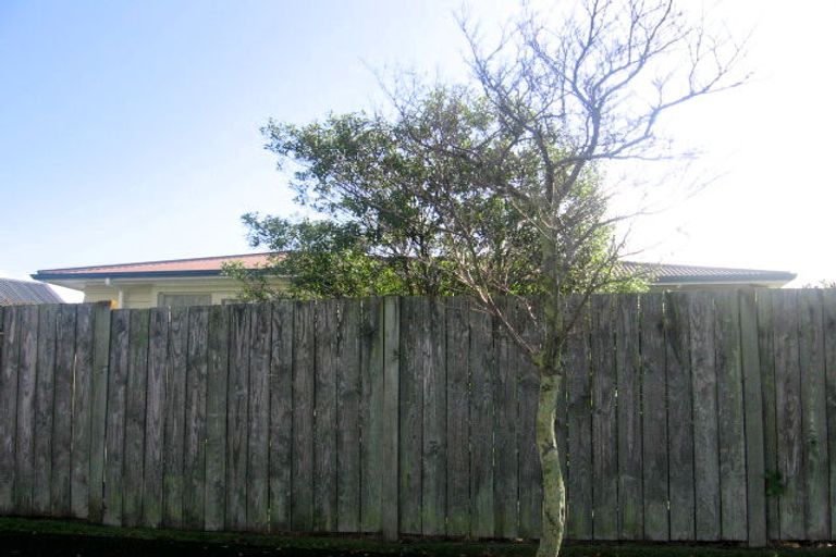 Photo of property in 57 Sutherland Crescent, Westbrook, Palmerston North, 4412