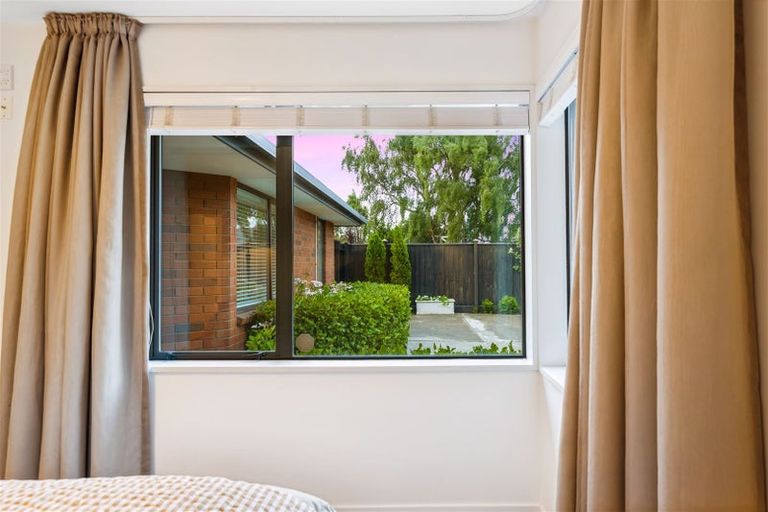 Photo of property in 14 Lascelles Street, Saint Martins, Christchurch, 8022