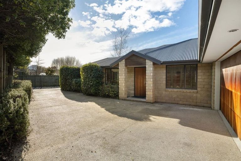 Photo of property in 9b Juno Place, Wanaka, 9305