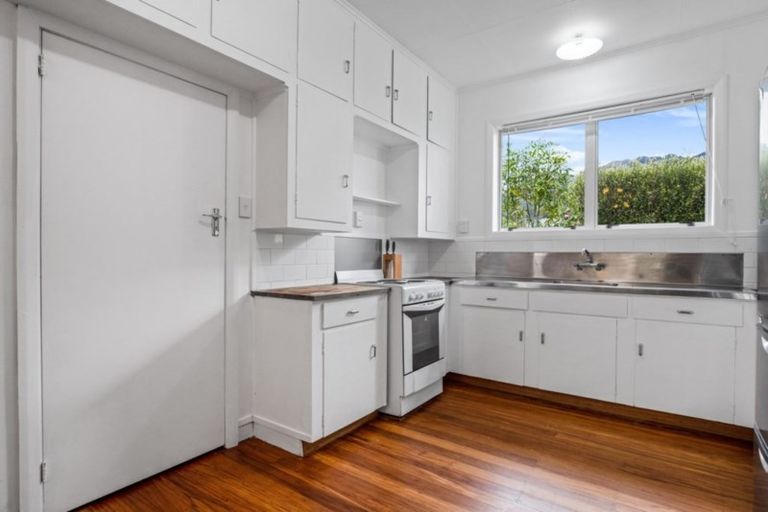 Photo of property in 1 Wyatt Avenue, Te Aroha, 3320