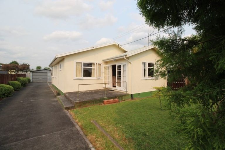 Photo of property in 9 Vera Street, Marton, 4710