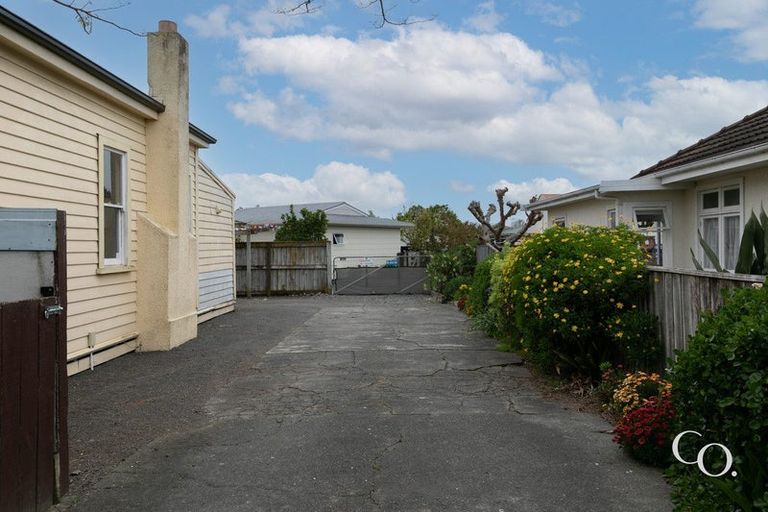 Photo of property in 230 Mayfair Avenue, Mayfair, Hastings, 4122