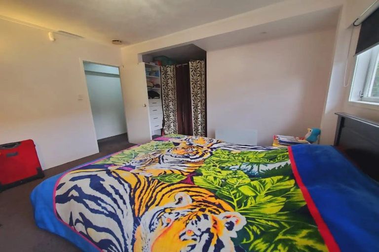 Photo of property in 18 Bellfield Road, Opaheke, Papakura, 2113