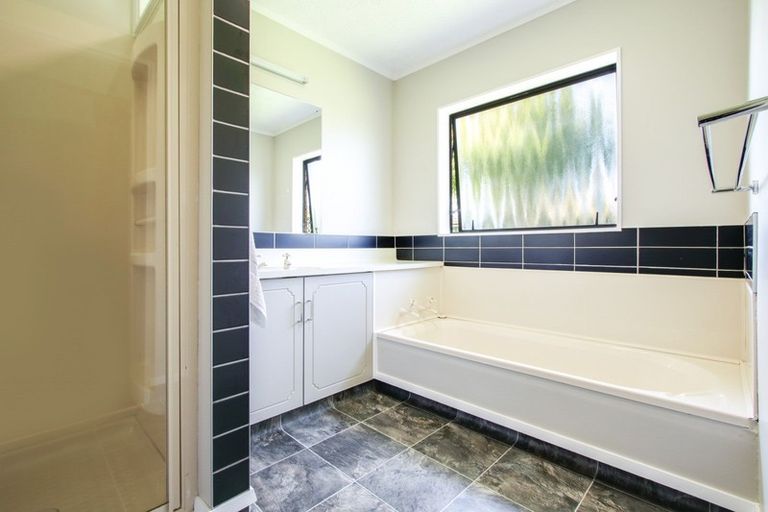 Photo of property in 1 Kotuku Place, Taradale, Napier, 4112