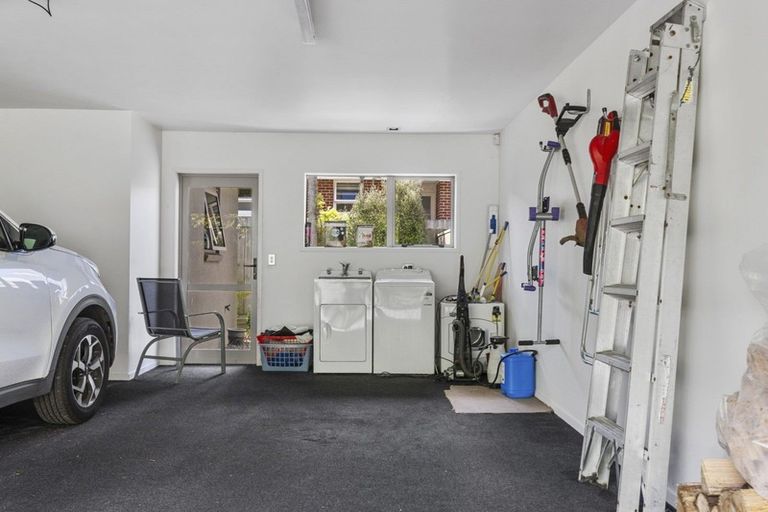 Photo of property in 117a Kawaha Point Road, Kawaha Point, Rotorua, 3010