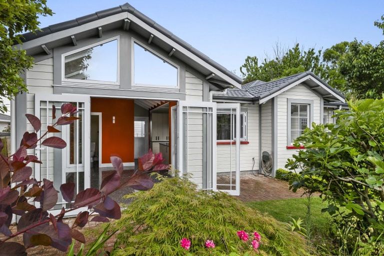 Photo of property in 263 Carrington Street, Vogeltown, New Plymouth, 4310