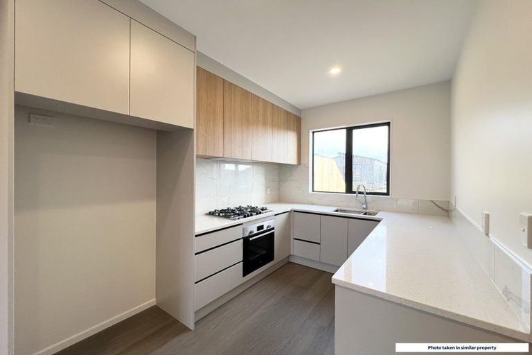 Photo of property in 42 Biokovo Street, Massey, Auckland, 0614