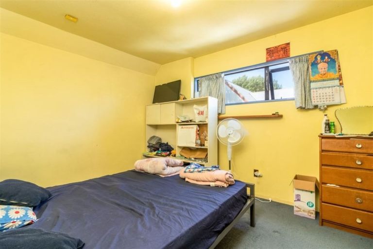 Photo of property in 10 Mayfair Street, Riccarton, Christchurch, 8011