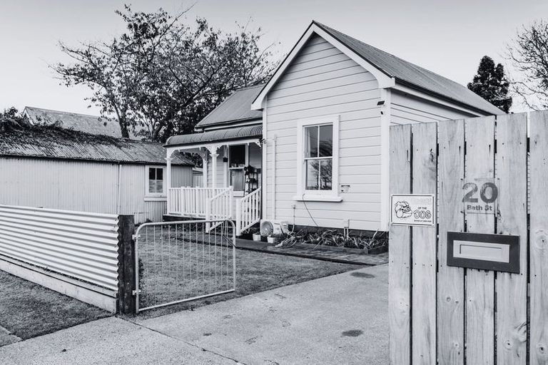 Photo of property in 20 Bath Street, Eltham, 4322