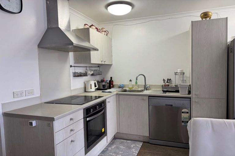 Photo of property in 65 Chiefs Court, Hamilton East, Hamilton, 3216