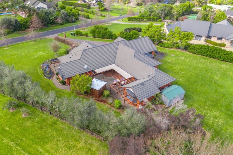 Photo of property in 14 Aunceston Rise, Alfriston, Auckland, 2105