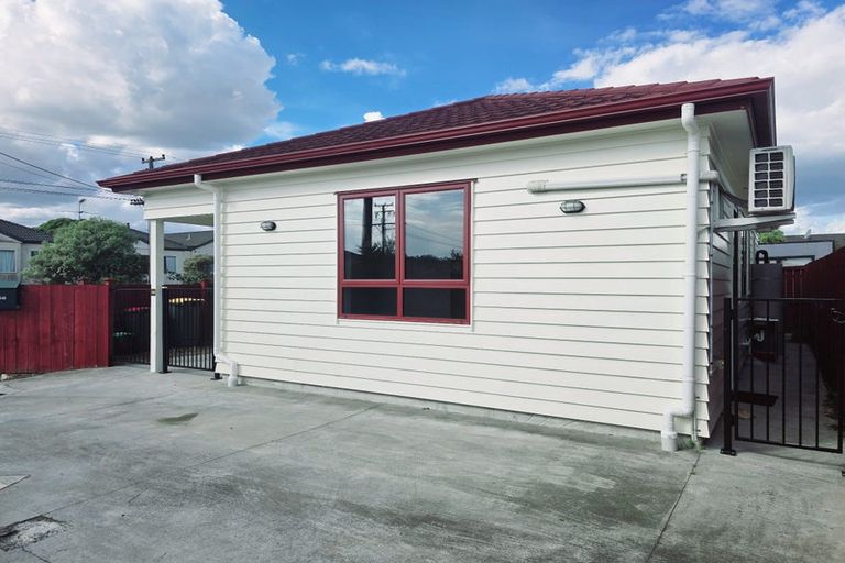 Photo of property in 3/48 Pooks Road, Ranui, Auckland, 0612