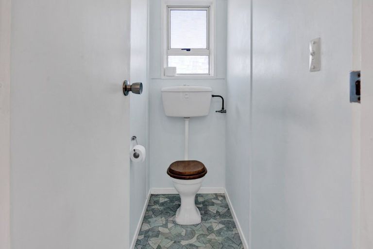 Photo of property in 34 Maire Street, Inglewood, 4330