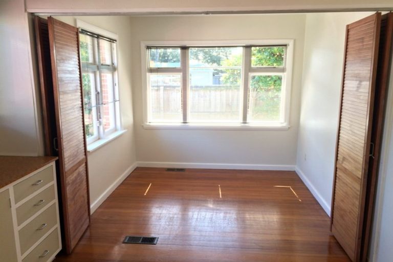 Photo of property in 6 Twyford Street, Bishopdale, Christchurch, 8053