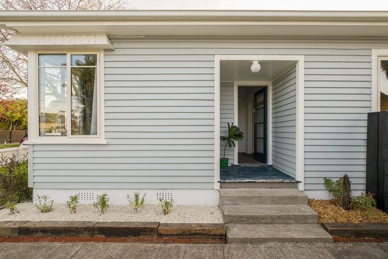 Photo of property in 6 Glynne Crescent, Spreydon, Christchurch, 8024