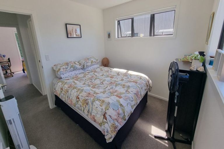 Photo of property in 4/12 Tawa Road, Te Atatu Peninsula, Auckland, 0610