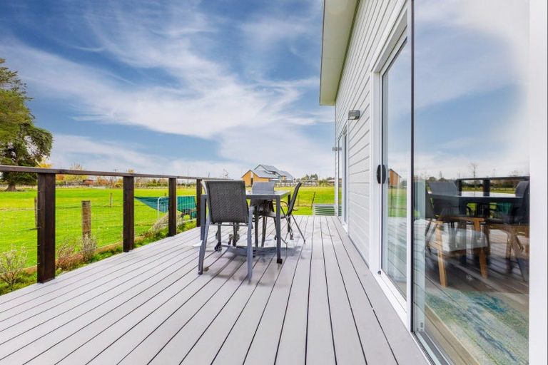 Photo of property in 417 Racecourse Road, Waipukurau, 4282