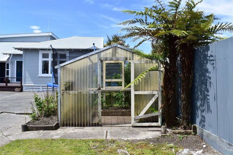 Photo of property in 94 Romilly Street, Westport, 7825