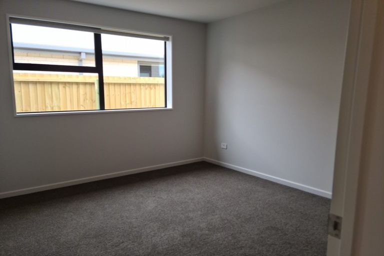 Photo of property in 10 Lussa Close, Broomfield, Christchurch, 8042