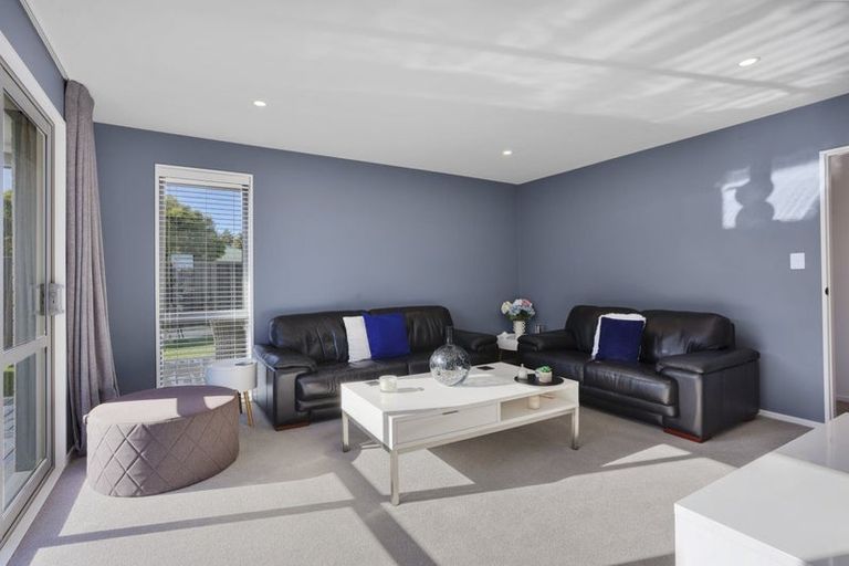 Photo of property in 17 Foster Place, Amberley, 7410
