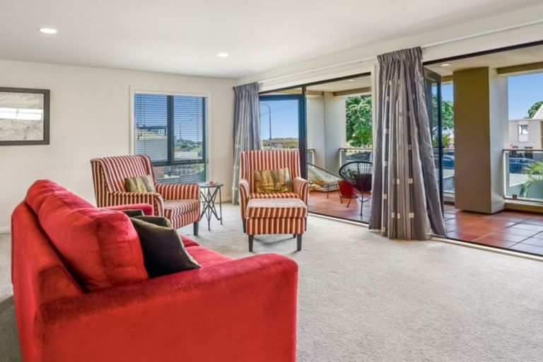 Photo of property in 10a Oceanbeach Road, Mount Maunganui, 3116