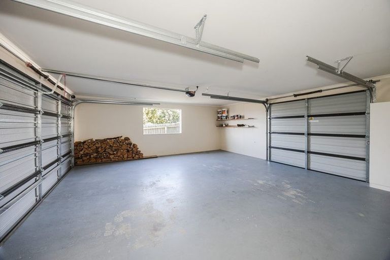Photo of property in 28 Hannah Place, Holmes Hill, Oamaru, 9401