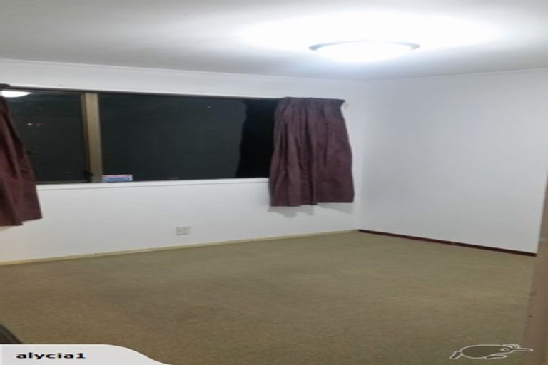 Photo of property in 5 Foley Place, Torbay, Auckland, 0632