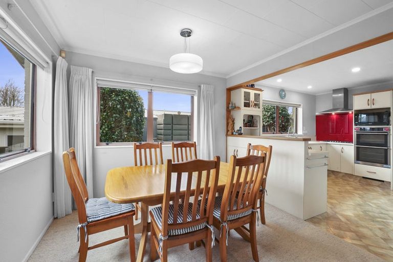 Photo of property in 167 Govett Avenue, Frankleigh Park, New Plymouth, 4310