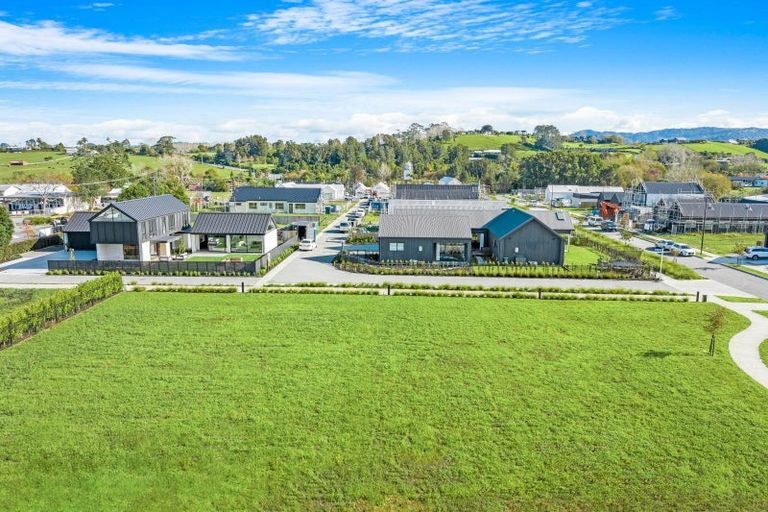Photo of property in 18 Tiaki Lane, Matakana, 0985