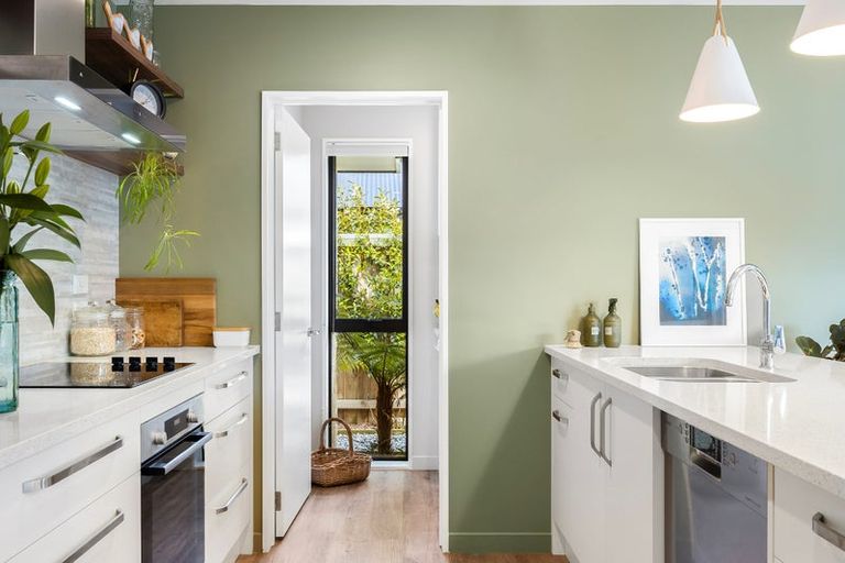 Photo of property in 11 Allied Road, Halswell, Christchurch, 8025