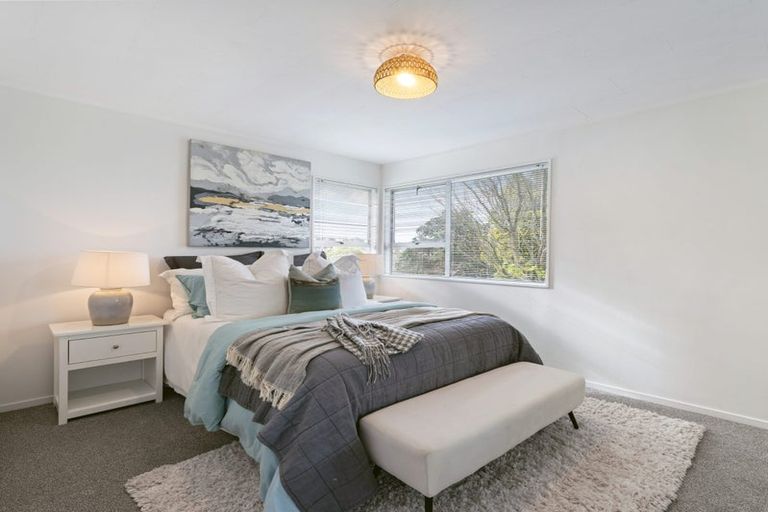 Photo of property in 5 Gallony Avenue, Massey, Auckland, 0614