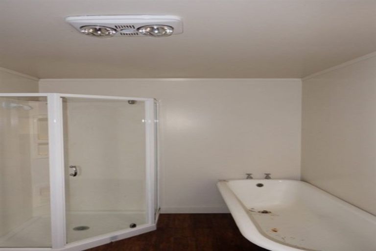 Photo of property in 8 Toia Street, Marton, 4710