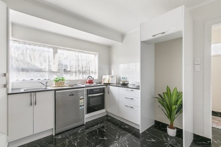 Photo of property in 33 Lappington Road, Otara, Auckland, 2023