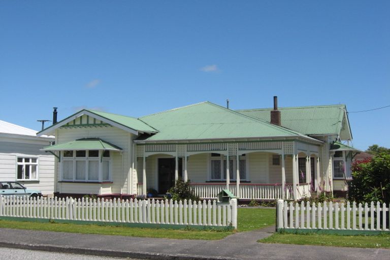 Photo of property in 62 Romilly Street, Westport, 7825