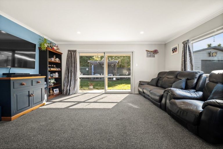 Photo of property in 122 Henry Street, Waikouaiti, 9510
