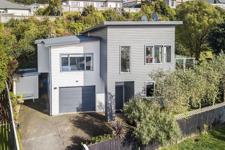 Photo of property in 24a Thimble Lane, Whitby, Porirua, 5024