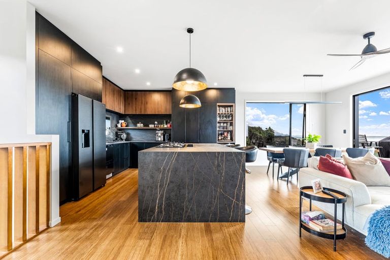 Photo of property in 1570 Cove Road, Mangawhai, 0573