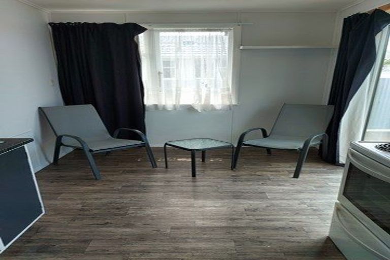 Photo of property in 6 Cottrell Crescent, Onekawa, Napier, 4110