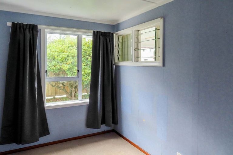 Photo of property in 9 Wheatley Street, Naenae, Lower Hutt, 5011